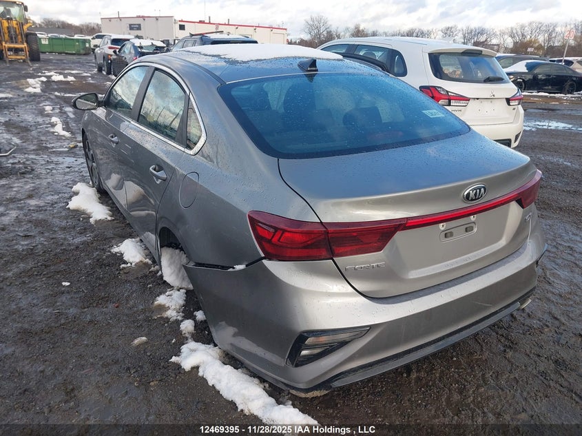 3KPF54AD5ME343551 2021 KIA FORTE photo no. 3