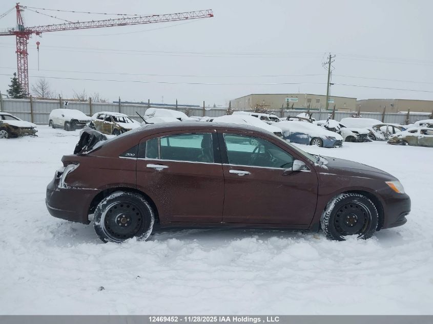 2013 Chrysler 200 Limited VIN: 1C3CCBCG2DN605790 Lot: 12469452