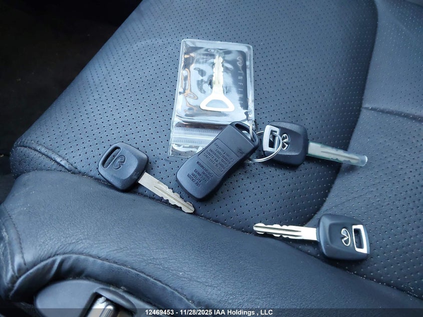 2005 Infiniti G35 VIN: JNKCV51F85M312631 Lot: 12469453