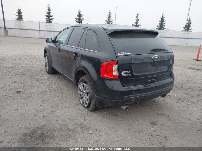 2FMDK4JC2EBA55272 2014 FORD EDGE photo no. 3