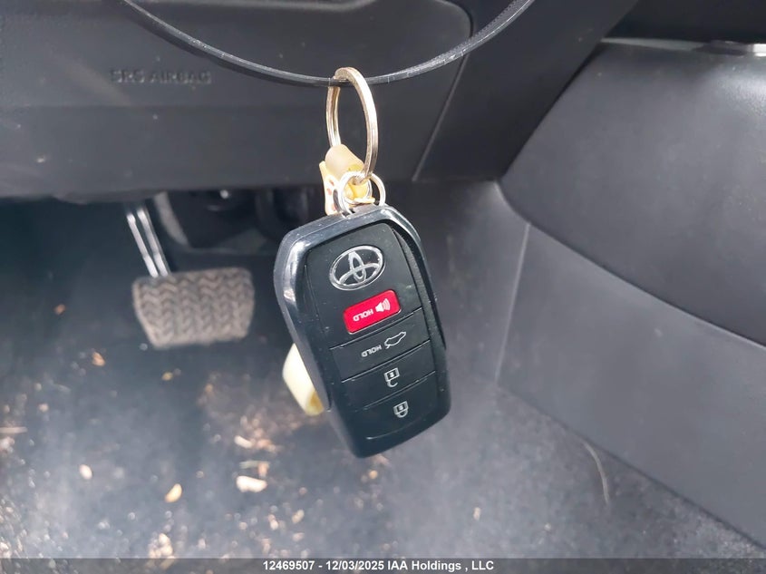JTDBDMHE8S3022947 2025 TOYOTA COROLLA photo no. 11
