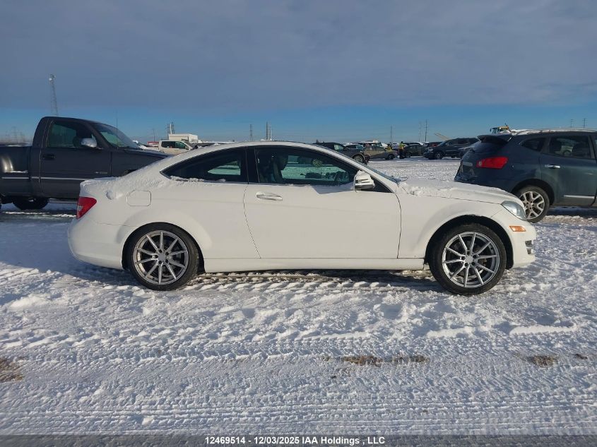 2014 Mercedes-Benz C-Class VIN: WDDGJ8JB8EG164885 Lot: 12469514