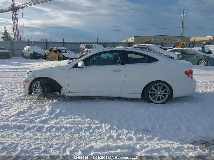 2014 Mercedes-Benz C-Class VIN: WDDGJ8JB8EG164885 Lot: 12469514