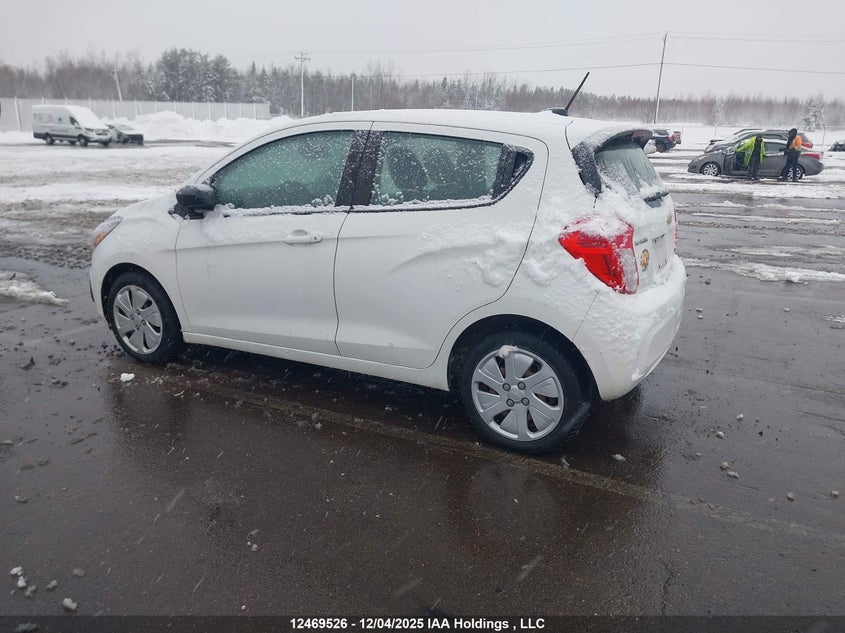KL8CB6SA5JC475569 2018 CHEVROLET SPARK photo no. 3