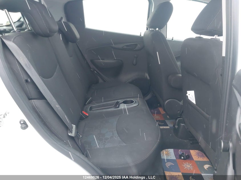 KL8CB6SA5JC475569 2018 CHEVROLET SPARK photo no. 8