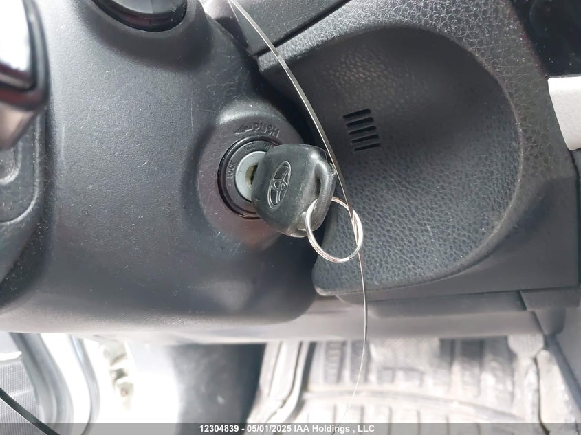 2014 Toyota Corolla L/Le/Le Pls/Prm/S/S Pls VIN: 2T1BURHE6EC215171 Lot: 12304839X