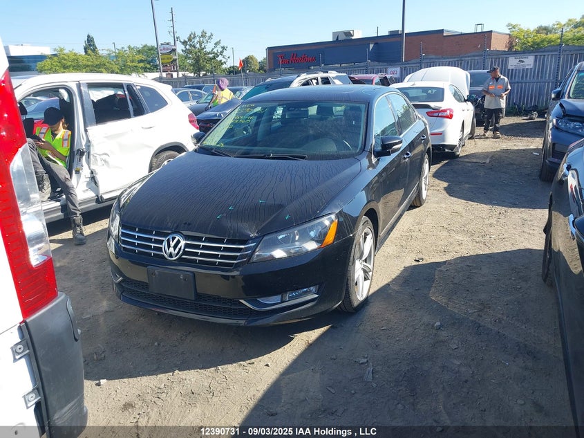 2013 Volkswagen Passat Sel VIN: 1VWCH7A34DC073865 Lot: 12390731X