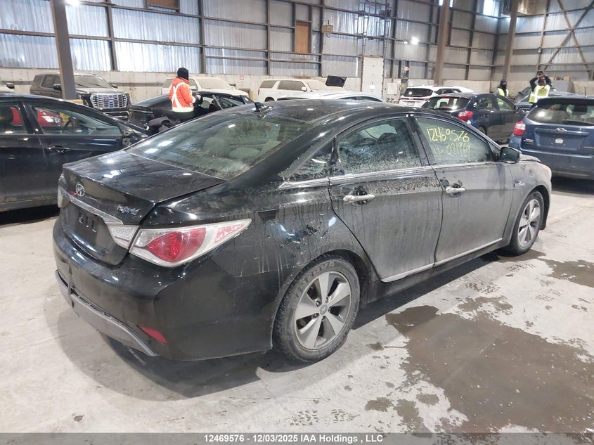 KMHEC4A4XCA021969 2012 HYUNDAI SONATA photo no. 4