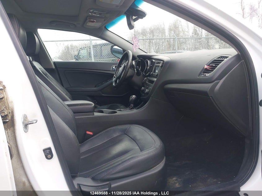KNAGN4A61C5268215 2012 KIA OPTIMA photo no. 5