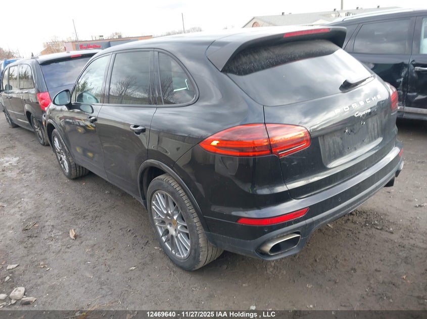 WP1AA2A2XGLA05680 2016 PORSCHE CAYENNE photo no. 3