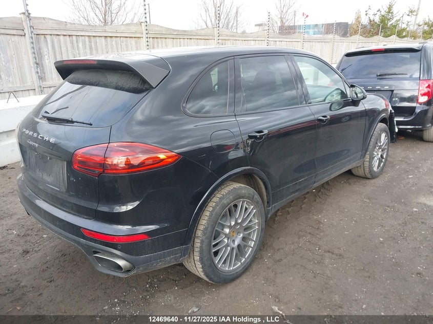WP1AA2A2XGLA05680 2016 PORSCHE CAYENNE photo no. 4
