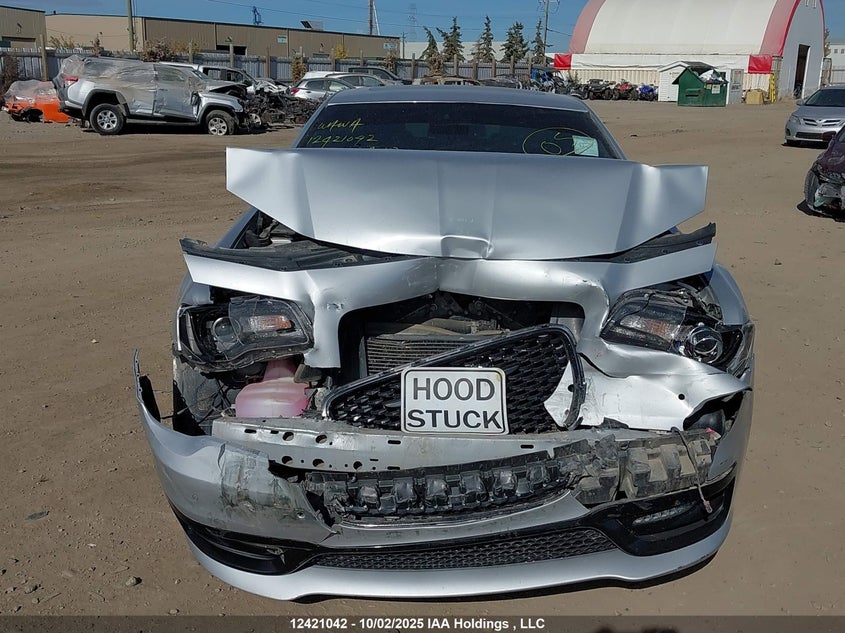 2022 Chrysler 300 S Awd VIN: 2C3CCAGG0NH121258 Lot: 12421042X