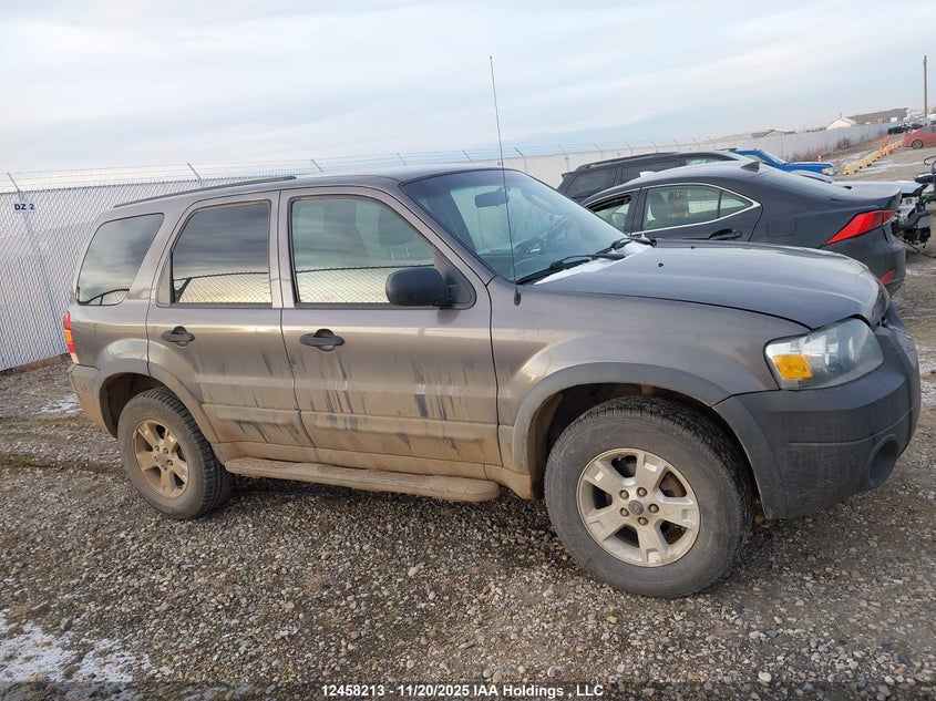 2006 Ford Escape Xlt VIN: 1FMYU03146KA10163 Lot: 12458213X