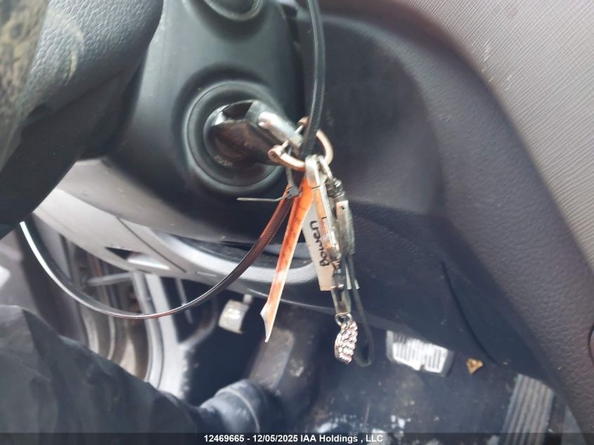 2016 Hyundai Santa Fe VIN: 5XYZT3LB7GG321177 Lot: 12469665