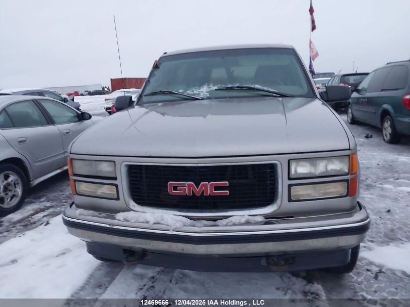 1999 GMC Suburban 2500 Sl/Sle/Slt VIN: 3GKGK26J2XG521056 Lot: 12469666