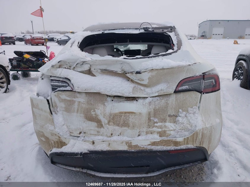 7SAYGDEF7NF490323 2022 TESLA MODEL Y photo no. 15