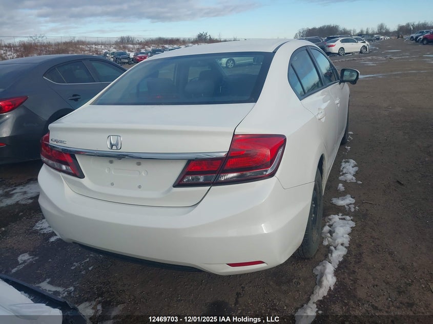 2HGFB2F59FH013709 2015 HONDA CIVIC photo no. 4