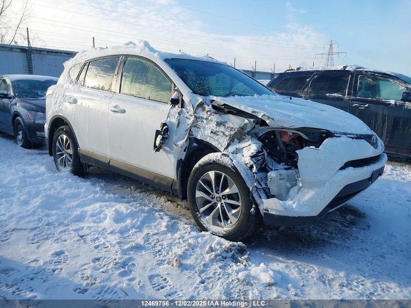 JTMRJREV4JD241275 2018 TOYOTA  photo no. 6
