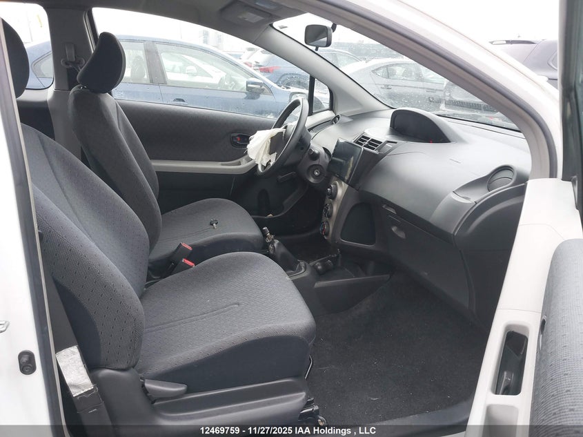 JTDJT923695265111 2009 TOYOTA YARIS photo no. 5