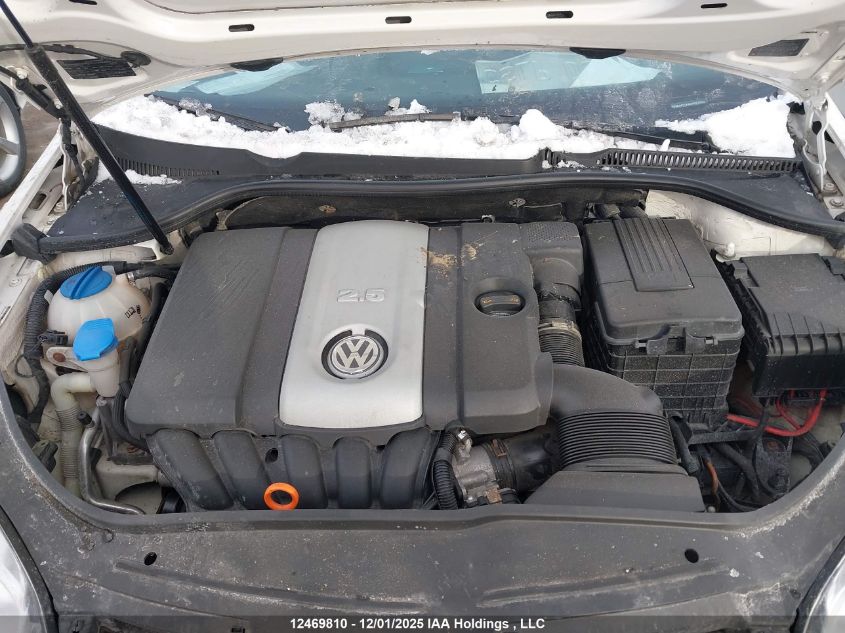 2009 Volkswagen Jetta 2.5L Comfortline VIN: 3VWJM71K89M082052 Lot: 12469810