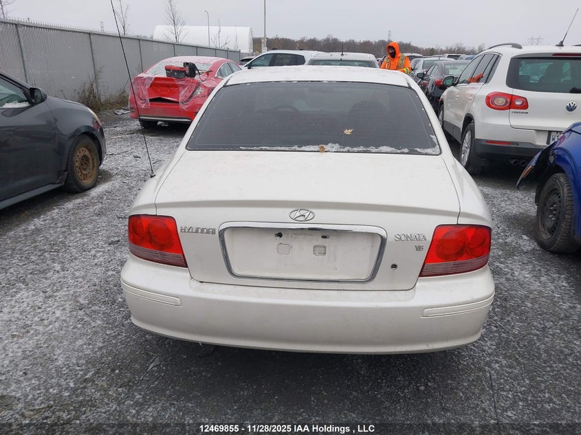 KMHWF25H94A001047 2004 HYUNDAI SONATA photo no. 17