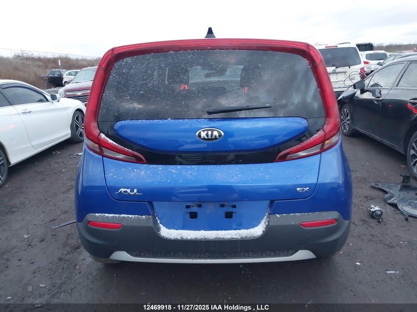 KNDJ33AU9L7074947 2020 KIA SOUL photo no. 17