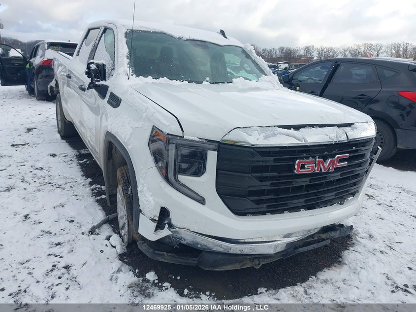 2025 GMC Sierra 1500 Pro