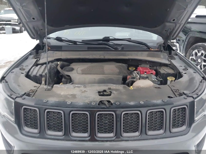 3C4NJDDB6KT666999 2019 JEEP COMPASS photo no. 10