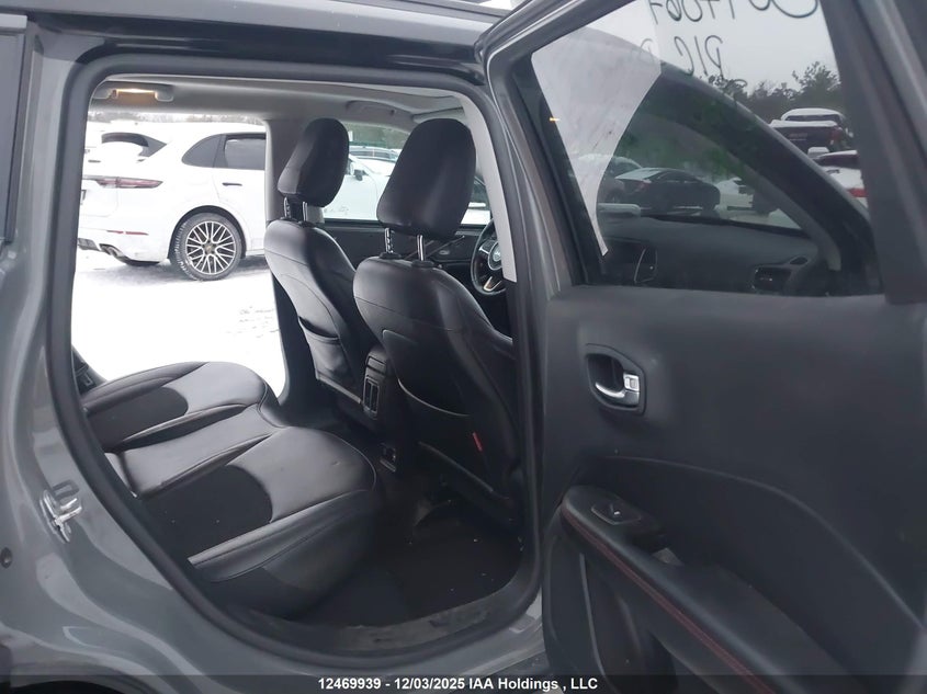 3C4NJDDB6KT666999 2019 JEEP COMPASS photo no. 8
