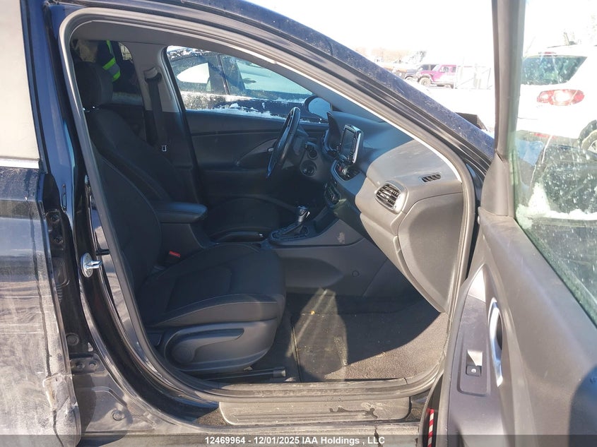 KMHH35LE4JU008526 2018 HYUNDAI ELANTRA photo no. 5