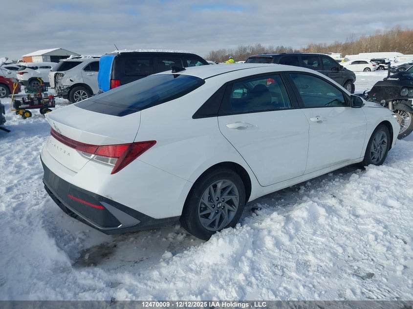 KMHLM4DG9SU993084 2025 HYUNDAI ELANTRA photo no. 4