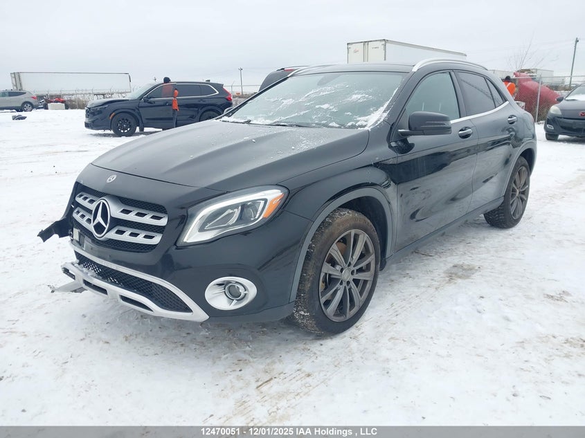 WDCTG4GB1JJ500665 2018 MERCEDES-BENZ GLA-KLASSE photo no. 2