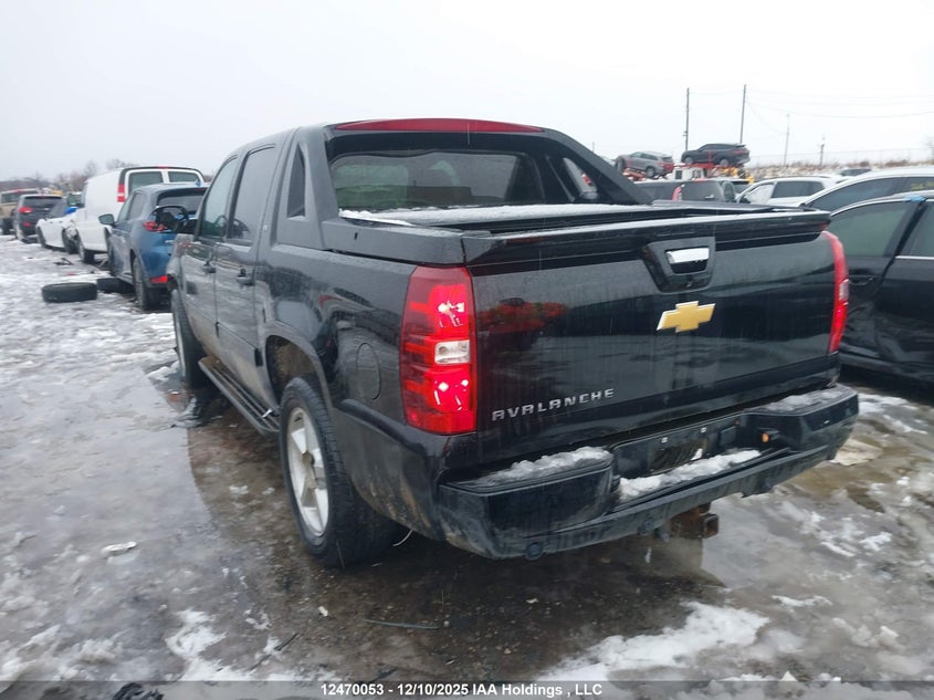 3GNTKFE75CG241026 2012 CHEVROLET AVALANCHE photo no. 3