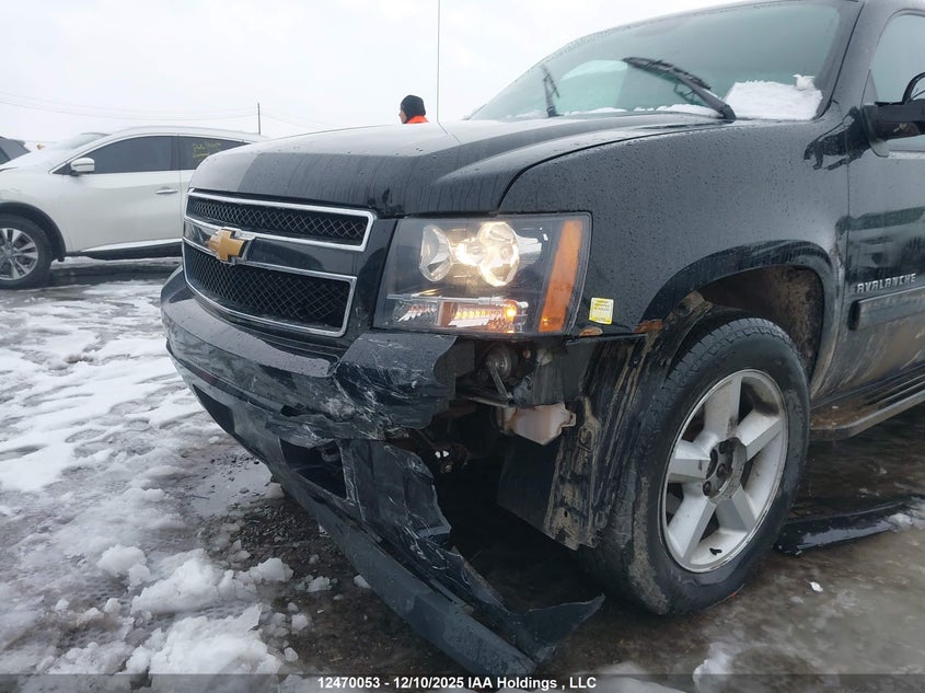 3GNTKFE75CG241026 2012 CHEVROLET AVALANCHE photo no. 6
