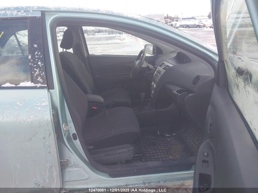 JTDBT4K32C1421585 2012 TOYOTA YARIS photo no. 5