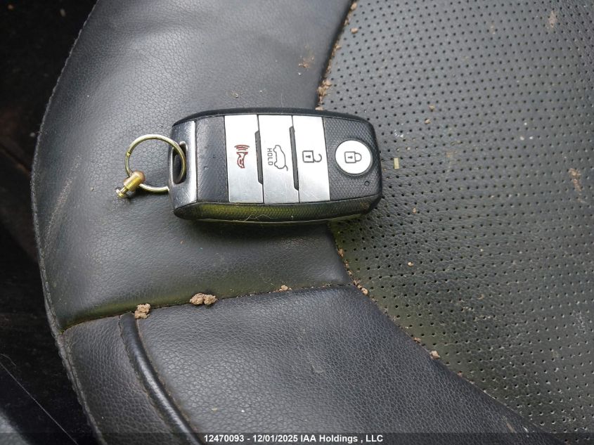 2016 Kia Soul Ex/Ex+/Ex+ Eco/Sport Special Edition/Sx/Sx Luxury/Urban Special Edition VIN: KNDJX3A5XG7261360 Lot: 12470093