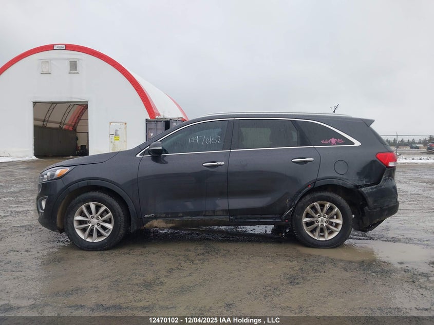 5XYPGDA59GG163276 2016 KIA SORENTO photo no. 15