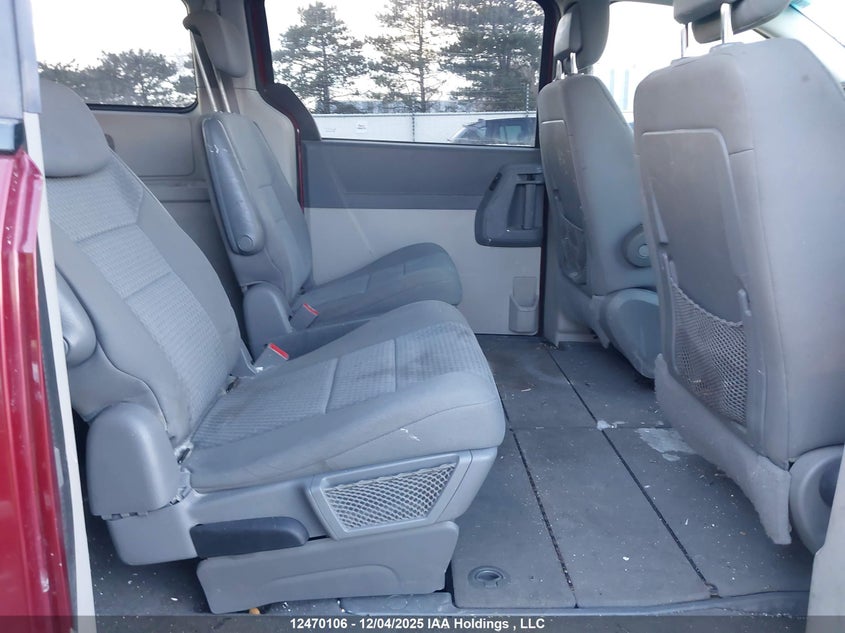 2D4RN4DX3AR496638 2010 DODGE CARAVAN photo no. 8