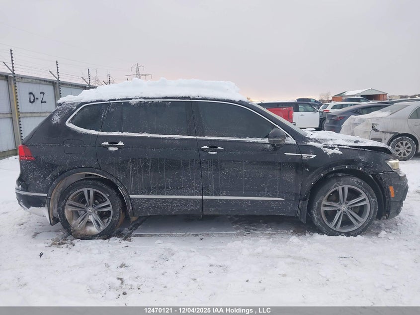 3VV4B7AX3JM142939 2018 VOLKSWAGEN TIGUAN photo no. 14