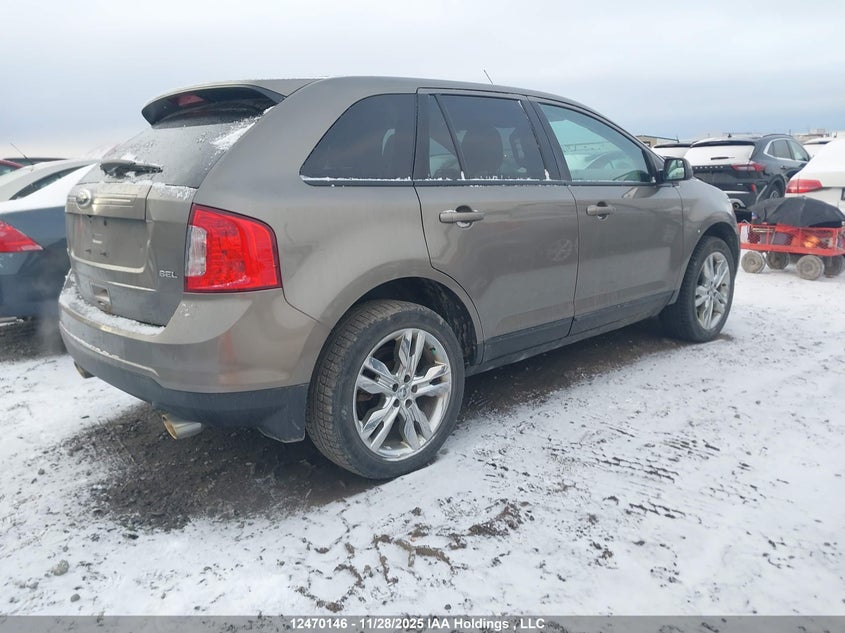 2FMDK3JC4DBA65617 2013 FORD EDGE photo no. 4