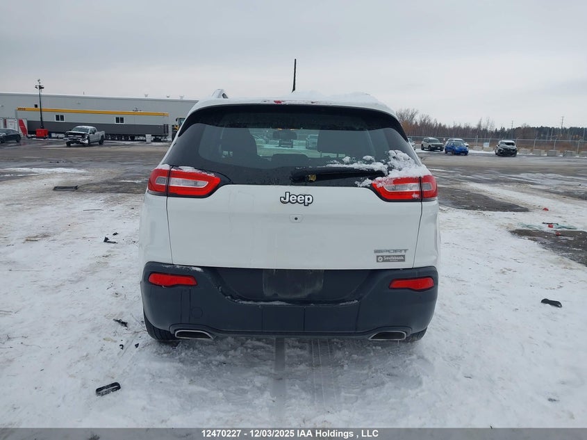1C4PJLAS6GW350897 2016 JEEP CHEROKEE photo no. 17