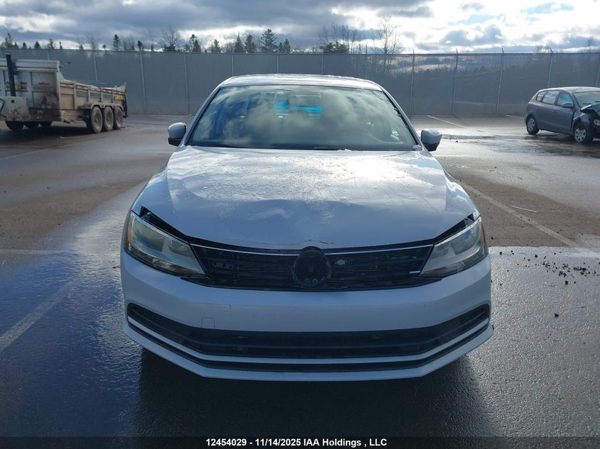 2017 Volkswagen Jetta 1.4 Tsi Trendline+ VIN: 3VW2B7AJ5HM229654 Lot: 12454029X