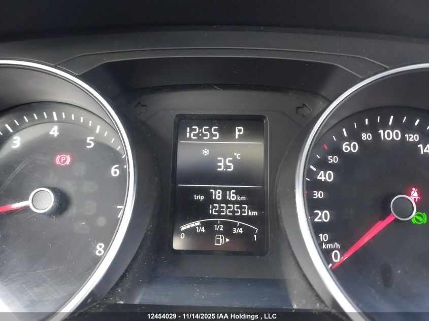 2017 Volkswagen Jetta 1.4 Tsi Trendline+ VIN: 3VW2B7AJ5HM229654 Lot: 12454029X