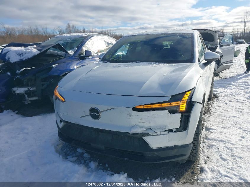 2025 Volvo Ex30 Single Motor Extended Range Core VIN: YV4EL3YJ6SS106761 Lot: 12470302
