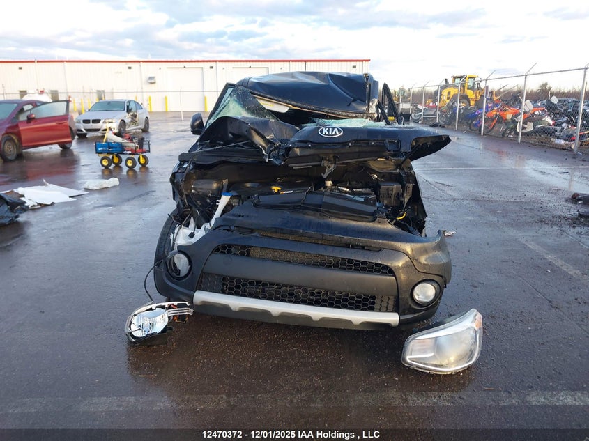 KNDJP3A56K7909916 2019 KIA SOUL photo no. 12
