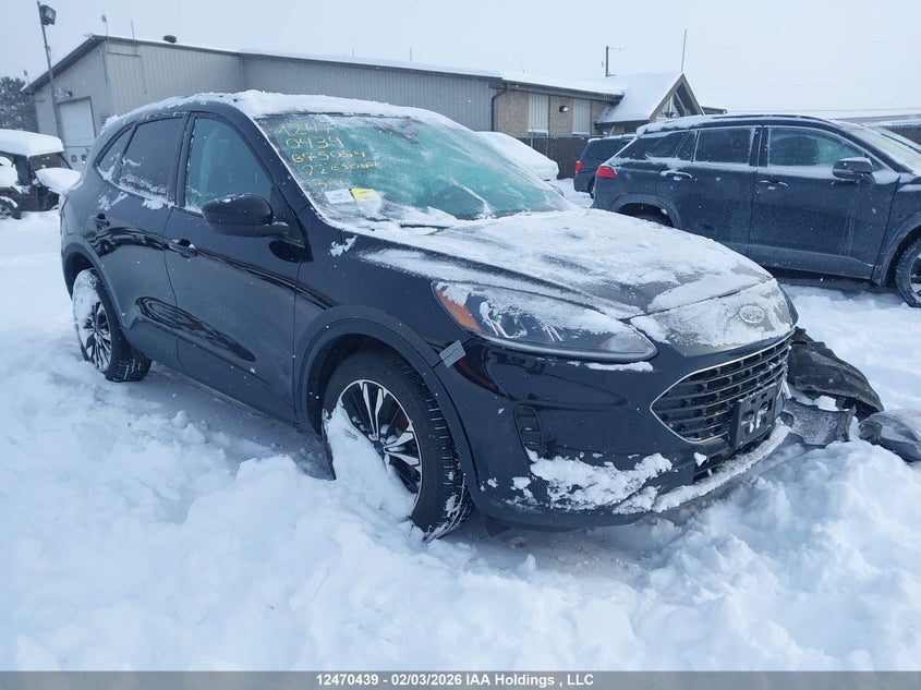 2022 FORD ESCAPE SE