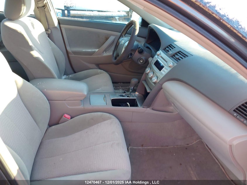 4T1BF3EK0BU206879 2011 TOYOTA CAMRY photo no. 5