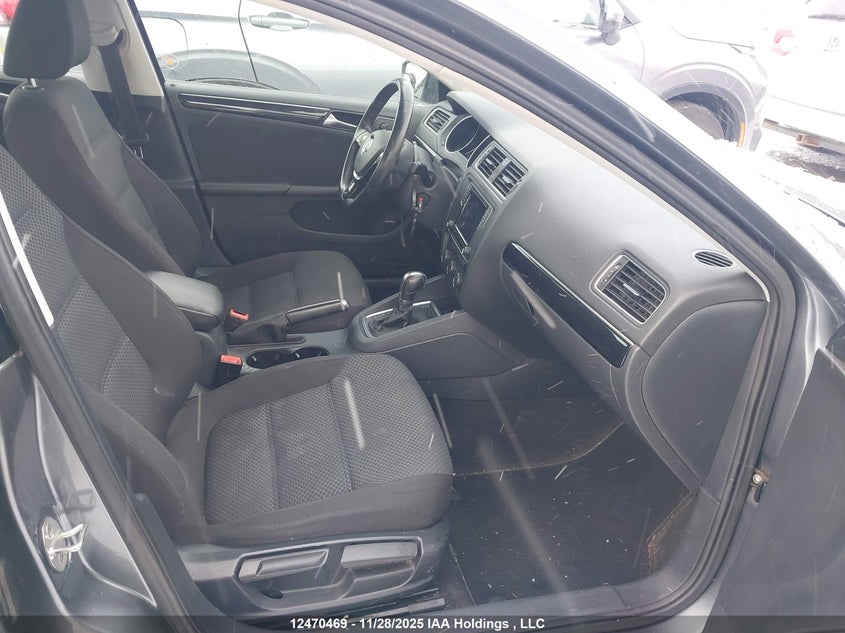 3VWD07AJ4GM417658 2016 VOLKSWAGEN JETTA photo no. 5