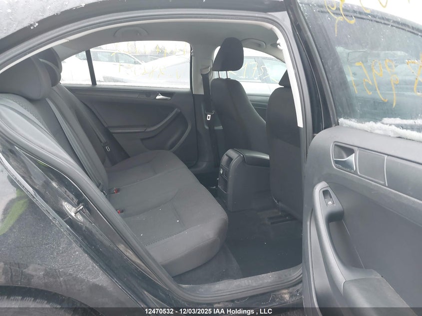 3VW1K7AJ4DM282951 2013 VOLKSWAGEN JETTA photo no. 8