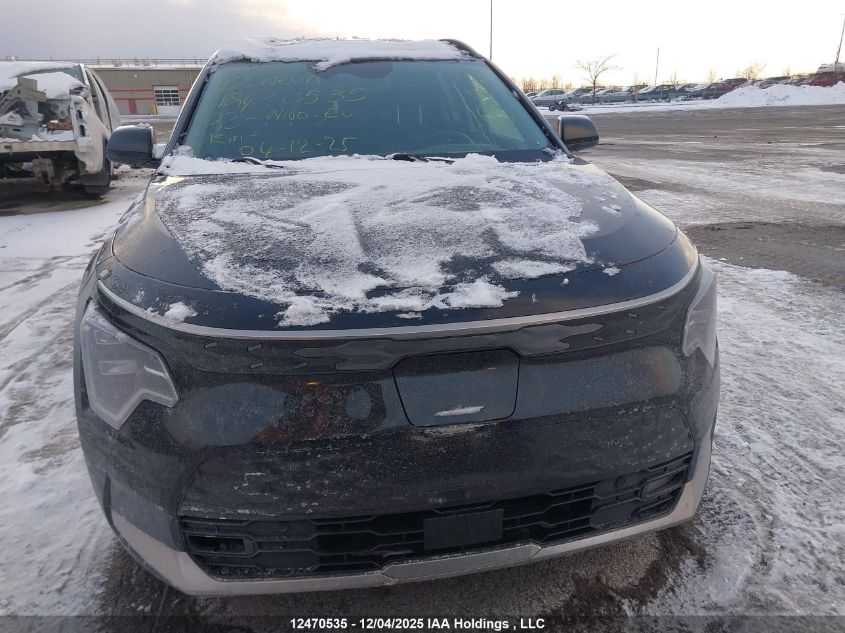 2023 Kia Niro Ev Limited/Limited W/Snow White Pearl Grey Exterior VIN: KNDCT3L11P5061607 Lot: 12470535